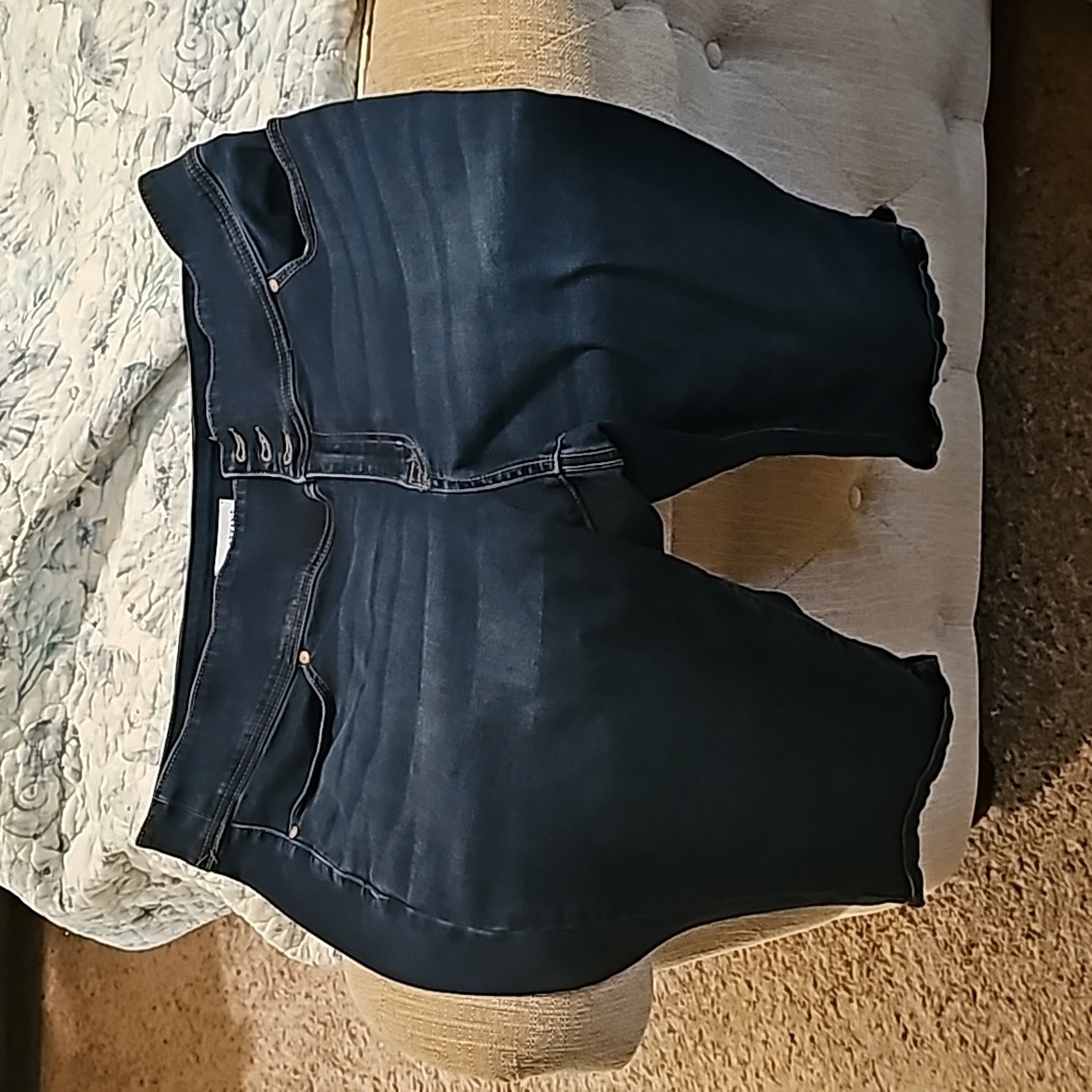 Lane Bryant capris/pedals sz 22